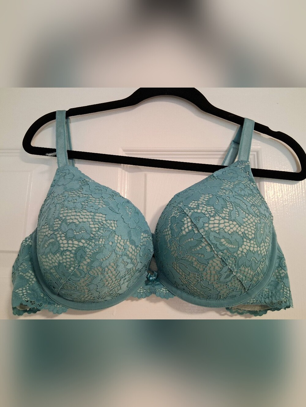 Torrid Lace Push-Up Bra in Aqua Green, Size 40D